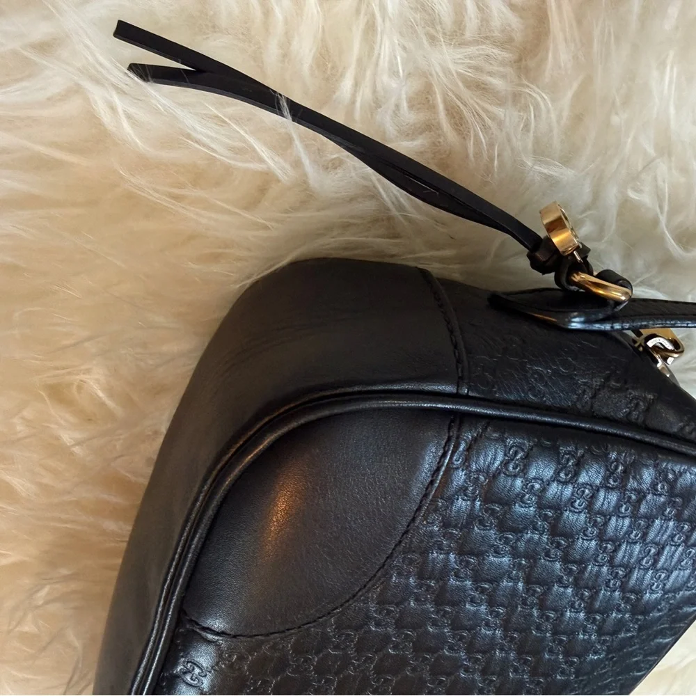 Gucci Bree Black Microguccissima Crossbody - Picture 5 of 12